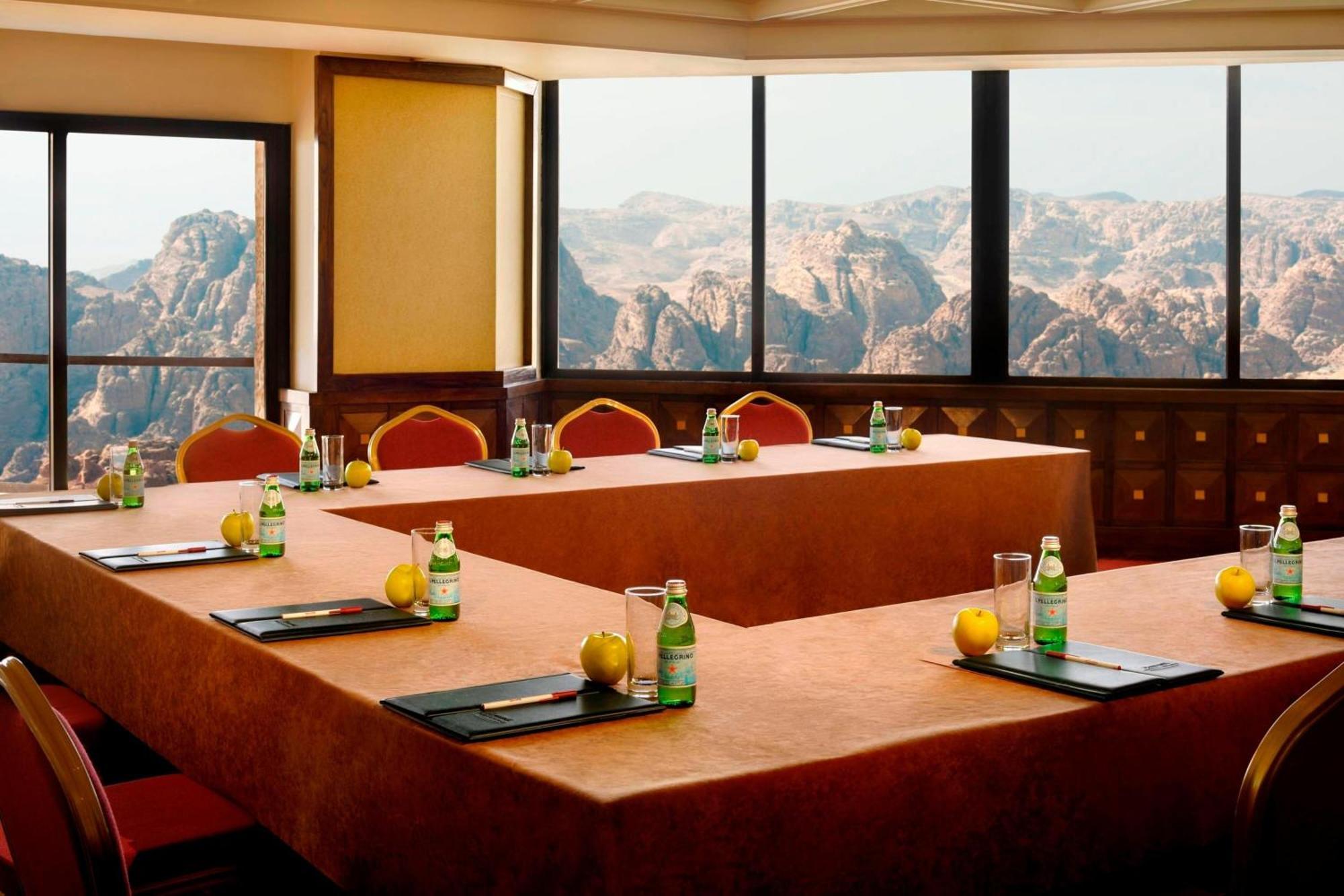 Petra Marriott Hotel Wadi Musa Ngoại thất bức ảnh