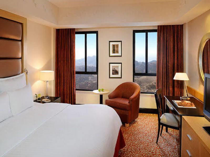 Petra Marriott Hotel Wadi Musa Ngoại thất bức ảnh