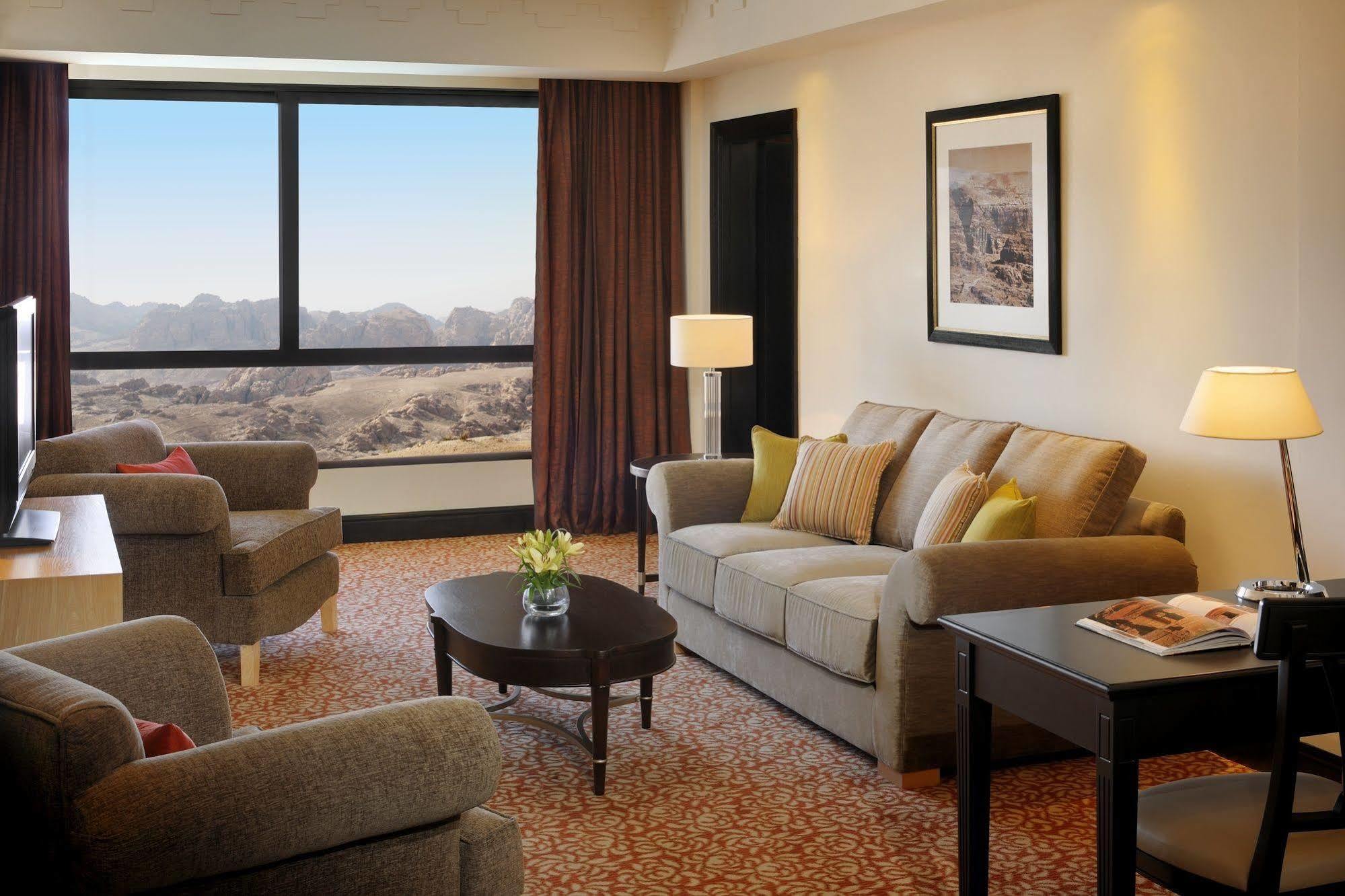 Petra Marriott Hotel Wadi Musa Phòng bức ảnh